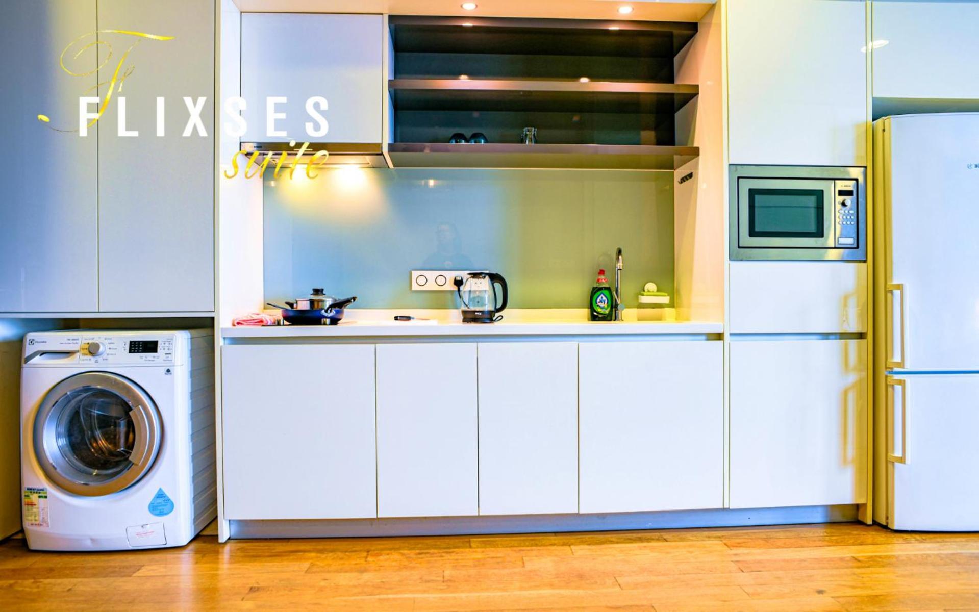 Flixses Suites At Platinum Klcc Kuala Lumpur Eksteriør bilde